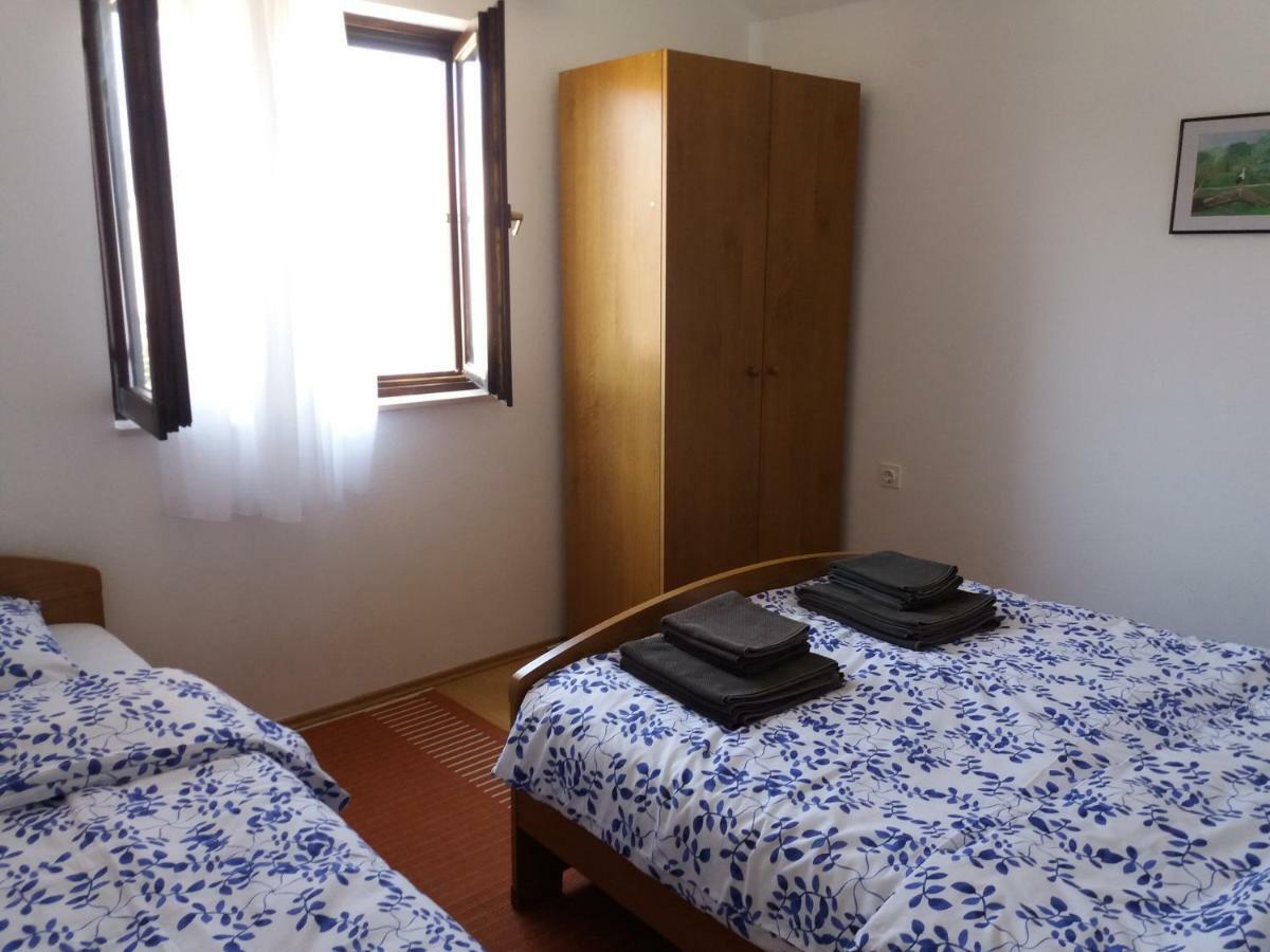 Apartman Nin-Dodo Екстериор снимка