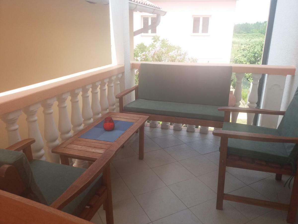 Apartman Nin-Dodo Екстериор снимка