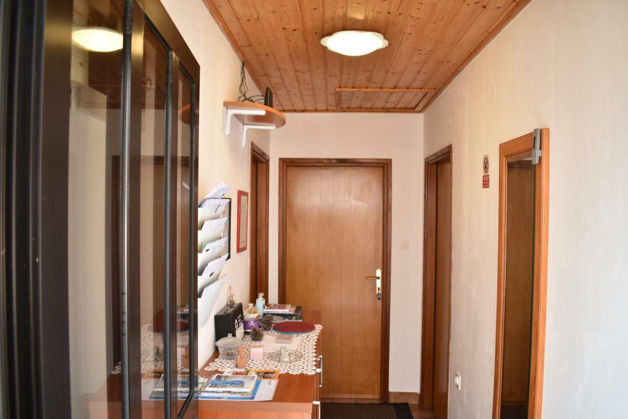 Apartman Nin-Dodo Екстериор снимка