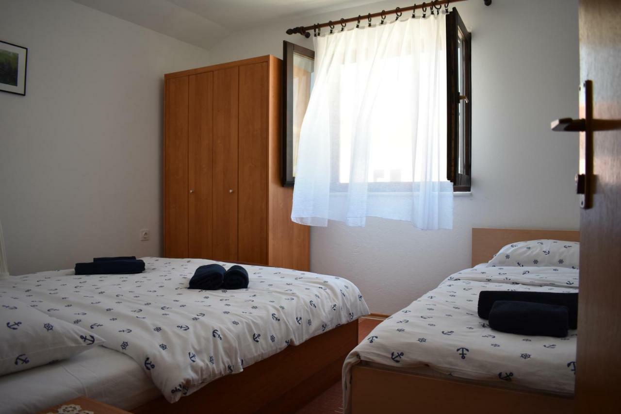Apartman Nin-Dodo Екстериор снимка