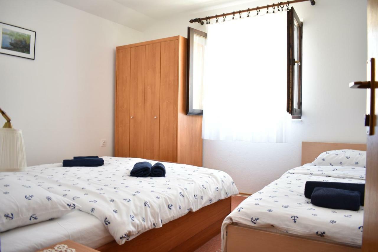 Apartman Nin-Dodo Екстериор снимка