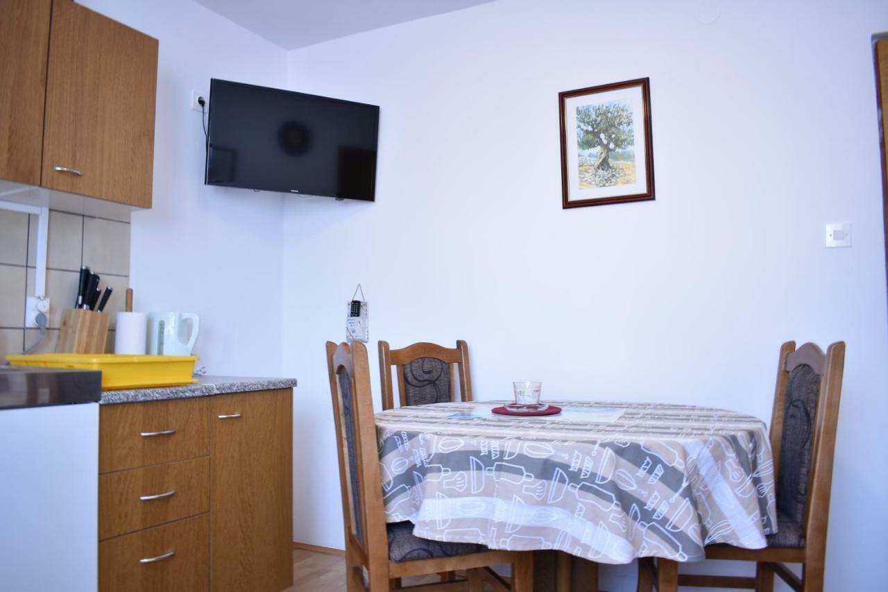 Apartman Nin-Dodo Екстериор снимка