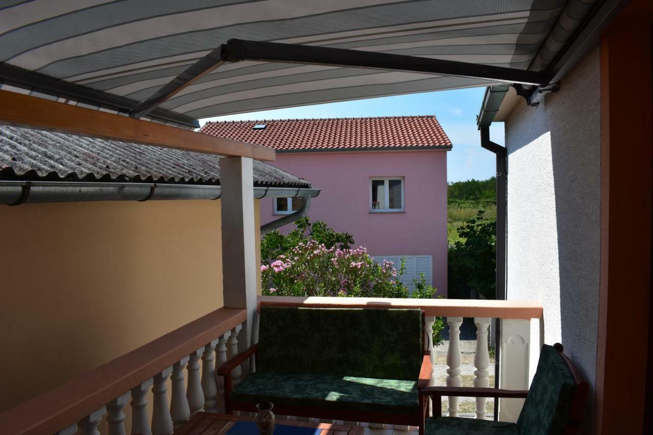 Apartman Nin-Dodo Екстериор снимка