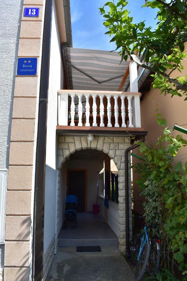 Apartman Nin-Dodo Екстериор снимка